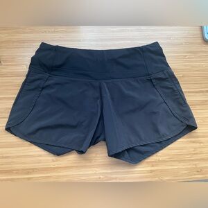 Lululemon Speed Up black shorts